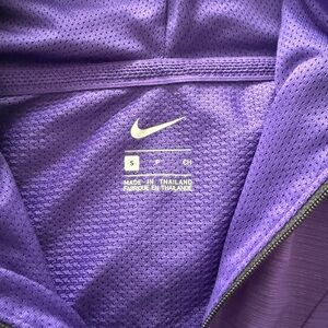 Lsu windbreaker
